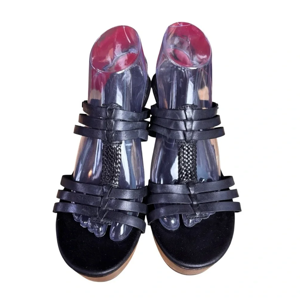 UGG mattie wedge
